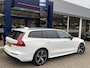 Volvo V60 2.0 B3 Momentum Advantage / Automaat / NL-Auto / Dealer-Onderhouden / 1e-Eigenaar /  Adaptieve Cruise-Control / Climate-Control / Keyless / LED / Apple-Carplay & Android-Auto / DAB Radio-Bluetooth / Navi / PDC V+A met Camera / 19'' LMV / ENZ.