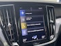 Volvo V60 2.0 B3 Momentum Advantage / Automaat / NL-Auto / Dealer-Onderhouden / 1e-Eigenaar /  Adaptieve Cruise-Control / Climate-Control / Keyless / LED / Apple-Carplay & Android-Auto / DAB Radio-Bluetooth / Navi / PDC V+A met Camera / 19'' LMV / ENZ.