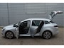 Renault Megane Estate 1.2 TCe Bose O.a: Haak, PDC, Camera, Clima, Navi, Cruise, Etc. All-in prijs!