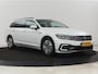 Volkswagen Passat 1.4 TSI PHEV GTE | Stoelverwarming | Virtual Cockpit | Camera | Adaptive cruise | Carplay | Massage | Matrix LED | Navigatie | Side Assist | Achterbankverwarming | Plug In