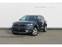 Volvo XC40 T3 163PK Inscription Navigatie / Semi elektrisch wegklapbare trekhaak / Lederen bekleding / Verwarmbare voorstoelen / Lichtmetalen velgen
