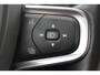 Volvo XC40 T3 163PK Inscription Navigatie / Semi elektrisch wegklapbare trekhaak / Lederen bekleding / Verwarmbare voorstoelen / Lichtmetalen velgen