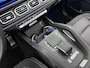 Mercedes-Benz GLE AMG 53 Hybrid 4MATIC+ Night Edition Premium Plus | Trekhaak | Winterpakket | Magic Vision Control | Treeplanken | Stoelventilatie voor | Rijassistentiepakket | Remklauwen in rood | 360°-camera | Sluitbekrachtiging |