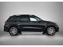 Mercedes-Benz GLE AMG 53 Hybrid 4MATIC+ Night Edition Premium Plus | Trekhaak | Winterpakket | Magic Vision Control | Treeplanken | Stoelventilatie voor | Rijassistentiepakket | Remklauwen in rood | 360°-camera | Sluitbekrachtiging |
