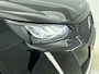 Peugeot e-2008 EV Allure Pack 50 kWh | Rijklaar | Stoelverwarming | 360 camera | navigatie