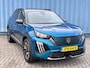 Peugeot 2008 1.2 Hybrid 136 GT | Achterbank in delen neerklapbaar | Achteruitrijcamera | Airco (automatisch)