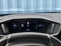 Peugeot 2008 1.2 Hybrid 136 GT | Achterbank in delen neerklapbaar | Achteruitrijcamera | Airco (automatisch)