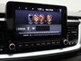 Kia Stonic 1.0 T 100 More | APPLE CARPLAY | ANDROID AUTO | ACHTERUITRIJCAMERA | DODEHOEKSENSOREN | NAVIGATIE | CLIMATE CONTROL | LICHTMETALEN VELGEN |