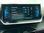 Peugeot e-2008 SUV EV GT 50 kWh 136pk | Accu SOH 92,3% | Navigatie | Achteruitrijcamera | Full Led koplampen | 3D Cockpit | Half Lederen sportstoelen | Parkeersensoren v+a | Dodehoeksensor | Keyless start | Cruise Control | Climate Control | Apple Carplay / Android Auto | DAB+ radio | Afwijkende dakkleur | Donker getint glas | 17" lichtmetalen velgen |