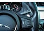 Jaguar F-Type 2.0T P300 R-Dynamic | Panorama | Meridian | Camera | Metalic | H.Leder | Dealer ond. |