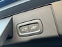 Volvo XC60 T6 Plug-in hybrid AWD Plus Black Edition | Panoramadak | Trekhaak | Stoel en stuurwielverwarming | Sportstoelen | Luchtvering | Camera | Adaptieve cruise control |