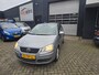 Volkswagen Polo 1.4-16V 5deurs nw pk grote beurt trekhaak nw distrubutie