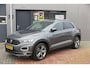 Volkswagen T-Roc 1.5 TSI 150pk DSG Business R-Line Sport Led, Camera , PDC , Virtual cockpit, Navi , Carplay, DAB+ Electr. achterklep