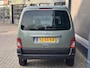Peugeot Partner MPV 1.6-16V VTC Uitvoering | Uniek! 1e Eigenaarsauto Nieuw door ons Geleverd met slechts 54.541 KM | Airco | Cruise Control | 2x Zijschuifdeur | Radio | 4-Seizoenenbanden | Radio | Elektrische Ramen | Centrale Deurvergrendeling | Mistlampen |