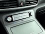 Hyundai Kona Electric EV Premium 64 kWh | Soh 96,5 % | Navigatie, Apple car play Android auto| stoel verwarming en koeling |