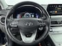 Hyundai Kona Electric EV Premium 64 kWh | Soh 96,5 % | Navigatie, Apple car play Android auto| stoel verwarming en koeling |