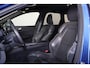 Volvo XC60 T5 R-Design - Harman/Kardon audio - Adaptieve LED koplampen - Parkeercamera achter - Verwarmde voorstoelen - Parkeersensoren voor & achter - Elektr. bedienb. bestuurdersstoel met geheugen - Cruise control - Navigatie - Extra getint glas - 19' LMV