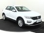 Volkswagen T-Roc 1.0 TSI Style | Parkeersensoren | Adaptieve cruise control | CarPlay | Navigatie | Airco |