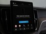 Volvo XC60 2.0 T6 Plug-in hybrid AWD Ultra Dark | Luchtvering | Bowers & Wilkins | Masage Stoelen | Stoelventilatie | Voorstoelen En Achterstoelen Verwarmd | Trekhaak (elektrisch uitklapbaar)