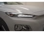 Hyundai Kona Electric EV Comfort 64 kWh 3 fase [ Navi Adapt.cruise Camera Apple/Android ]