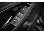 Land Rover Range Rover Evoque 1.5 P300e AWD R-Dynamic SE | 1e Eigenaar! | LED | Memory Zetels | Leder | Cruise | Camera | Stoel/Stuur Verwarming | Clima | Camera | Navi