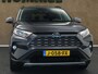 Toyota RAV4 2.5 Hybrid Style - ORIGINEEL NEDERLANDSE AUTO - AFNEEMBARE TREKHAAK (800KG GEREMD) - ELEKTRISCHE ACHTERKLEP - VOORSTOELEN VERWARMD - APPLE CARPLAY/ANDROID AUTO - CRUISE CONTROL ADAPTIEF - KEYLESS ENTRY/START - ACHTERUITRIJCAMERA