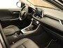 Toyota RAV4 2.5 Hybrid Style - ORIGINEEL NEDERLANDSE AUTO - AFNEEMBARE TREKHAAK (800KG GEREMD) - ELEKTRISCHE ACHTERKLEP - VOORSTOELEN VERWARMD - APPLE CARPLAY/ANDROID AUTO - CRUISE CONTROL ADAPTIEF - KEYLESS ENTRY/START - ACHTERUITRIJCAMERA