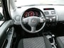 Suzuki SX4 1.6 Shogun 108pk Airco Hoge instap PDC Trekhaak 1200kg.