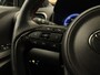 Toyota Yaris Cross 1.5 Hybrid 130 GR SPORT - ADAPTIEVE CRUISE CONTROL - STOELVERWARMING VOORSTOELEN - STUURWIELVERWARMING - DODEHOEKDETECTIE - KEYLESS ENTRY/START - APPLE CARPLAY/ANDROID AUTO - CAMERA - EXTRA GETINT GLAS - PARKEERSENSOREN VOOR + ACHTER - STOOTLIJSTEN