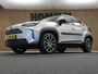Toyota Yaris Cross 1.5 Hybrid 130 GR SPORT - ADAPTIEVE CRUISE CONTROL - STOELVERWARMING VOORSTOELEN - STUURWIELVERWARMING - DODEHOEKDETECTIE - KEYLESS ENTRY/START - APPLE CARPLAY/ANDROID AUTO - CAMERA - EXTRA GETINT GLAS - PARKEERSENSOREN VOOR + ACHTER - STOOTLIJSTEN