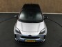 Toyota Yaris Cross 1.5 Hybrid 130 GR SPORT - ADAPTIEVE CRUISE CONTROL - STOELVERWARMING VOORSTOELEN - STUURWIELVERWARMING - DODEHOEKDETECTIE - KEYLESS ENTRY/START - APPLE CARPLAY/ANDROID AUTO - CAMERA - EXTRA GETINT GLAS - PARKEERSENSOREN VOOR + ACHTER - STOOTLIJSTEN