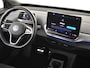 Volkswagen ID.5 Pro Business 77kWh 286pk | 360° graden camera | Navigatie | Stoelverwarming | Elektrische achterklep | 21" LMV