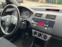 Suzuki Swift 1.5 Exclusive Airco 17" LM-Velgen Achterspoiler Keyless-Entry!