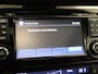 Nissan Qashqai 1.2 Connect Edition - ORIGINEEL NEDERLANDSE AUTO - ACHTERUITRIJCAMERA - NAVIGATIE FULL MAP - KEYLESS ENTRY - PARKEERSENSOREN VOOR EN ACHTER - VERKEERSBORDDETECTIE - LICHTMETALEN VELGEN 18" - AUTOMATISCHE AIRCO - EXTRA GETINT GLAS - PANORAMADAK
