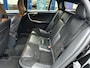 Volvo V60 1.5 T3 Nordic+ / Automaat / NL-Auto / Dealer-Onderhouden / Standkachel / Half-Leder/Half-Alcantara / Stoelverwarming / Cruise-Control / Climate-Control / Radio-Bluetooth / Navi / PDC-Achter / 18'' LMV / ENZ.