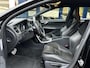Volvo V60 1.5 T3 Nordic+ / Automaat / NL-Auto / Dealer-Onderhouden / Standkachel / Half-Leder/Half-Alcantara / Stoelverwarming / Cruise-Control / Climate-Control / Radio-Bluetooth / Navi / PDC-Achter / 18'' LMV / ENZ.
