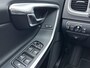 Volvo V60 1.5 T3 Nordic+ / Automaat / NL-Auto / Dealer-Onderhouden / Standkachel / Half-Leder/Half-Alcantara / Stoelverwarming / Cruise-Control / Climate-Control / Radio-Bluetooth / Navi / PDC-Achter / 18'' LMV / ENZ.