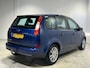 Ford C-Max Focus 1.6-16V Futura  | LM Velgen 16" | Cruise Control | Airco | Parkeersensoren Achter | Trekhaak |