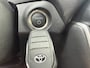 Toyota RAV4 2.5 Hybrid AWD Style Bi-Tone Stoel Stuur Ruit Verwarming PDC Navi Carplay