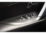 Peugeot e-2008 EV Allure 50 kWh [ Navi Camera Stoelverwarming ]