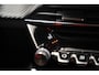 Peugeot e-2008 50 kWh Active 3-Fase [ Navi Stoelverwarming Climate ]