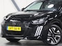 Peugeot 208 Hybrid 100PK e-DCS6 Style | 1ste eigenaar | AppleCarplay/AndroidAuto | Camera | Parkeersensoren | FULL LED | Navigatie | Lederen Stuurwiel | Climate Control | Cruise Control | 16" LMV | Isofix | Privacy Glass |