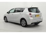 Toyota Verso 1.8 VVT-i Aspiration | Trekhaak | Navigatie | Stoelverwarming | Parkeersensoren voor/achter | Cruise Control | Clima | Camera | 16 inch | Bluetooth
