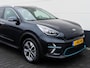 Kia Niro EV e-Niro ExecutiveLine 64 kWh 3-fase | SOH 100% | Leder | Carplay | Camera | Privacy glass