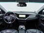 Kia Niro EV e-Niro ExecutiveLine 64 kWh 3-fase | SOH 100% | Leder | Carplay | Camera | Privacy glass