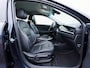 Kia Niro EV e-Niro ExecutiveLine 64 kWh 3-fase | SOH 100% | Leder | Carplay | Camera | Privacy glass