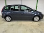 Ford C-Max 1.8-16V GHIA / Stoelverwarming / PDC voorzijde / PDC achterzijde / Navigatie / LM velgen.