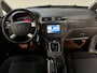 Ford C-Max 1.8-16V GHIA / Stoelverwarming / PDC voorzijde / PDC achterzijde / Navigatie / LM velgen.