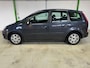 Ford C-Max 1.8-16V GHIA / Stoelverwarming / PDC voorzijde / PDC achterzijde / Navigatie / LM velgen.