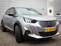 Peugeot e-2008 EV GT 50 kWh | Clima | Cruise | Navi | Panoramadak | 360 Graden Camera | Led | Lichtmetaal | SOH 103,3% | 3 fase lader